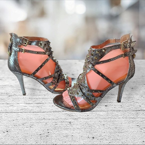 GUESS "LAIDEA" Studded Shiny Gold Gladiator Strappy Heel Size 8 - Picture 4 of 14